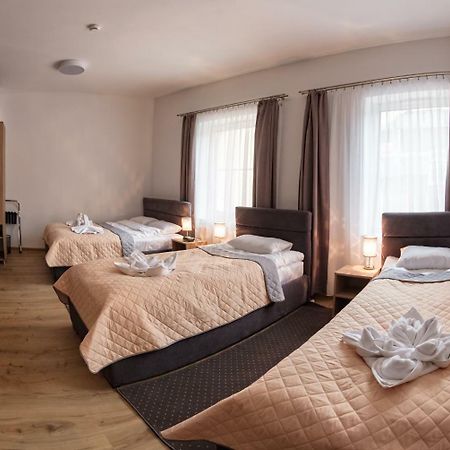 Hotel Lublin Kültér fotó