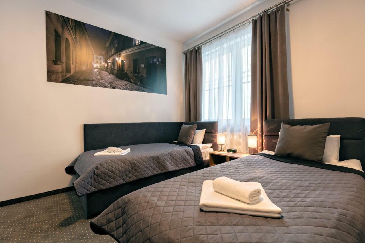Hotel Lublin Kültér fotó