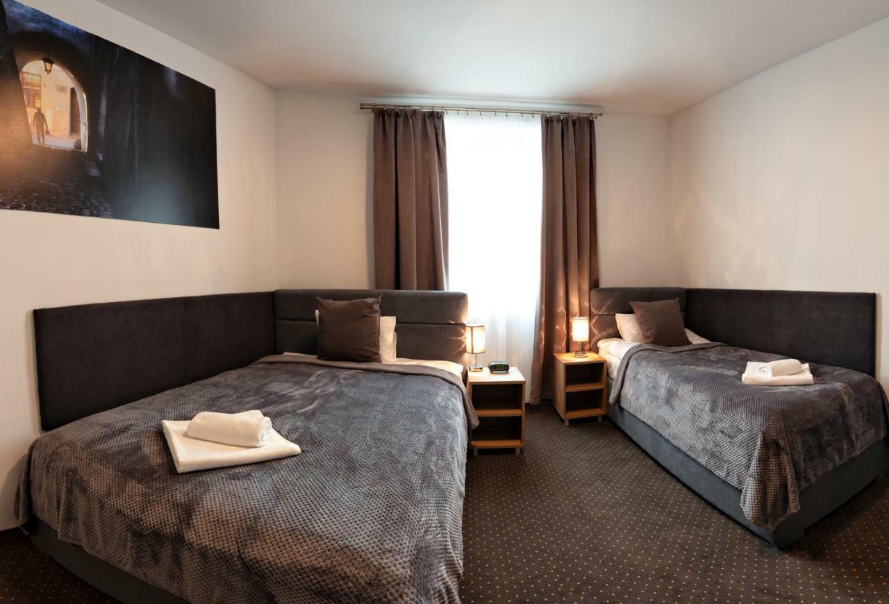 Hotel Lublin Kültér fotó